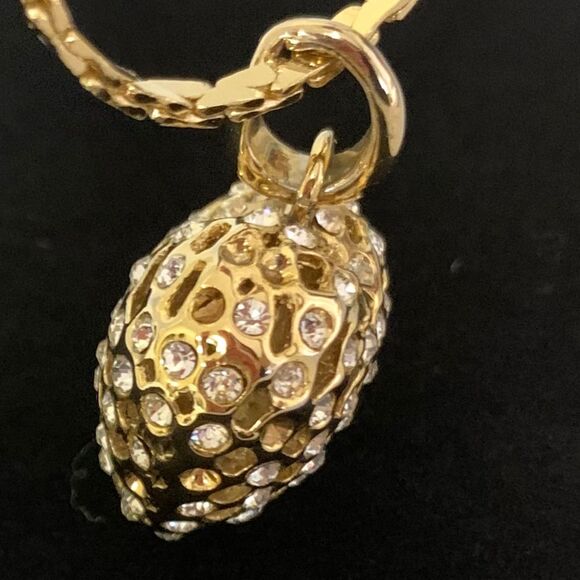 3-D - Sparkling Bling Rhinestone Heart Pendant - Gold Tone - Picture 4 of 9